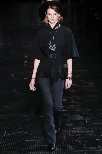 Look 55